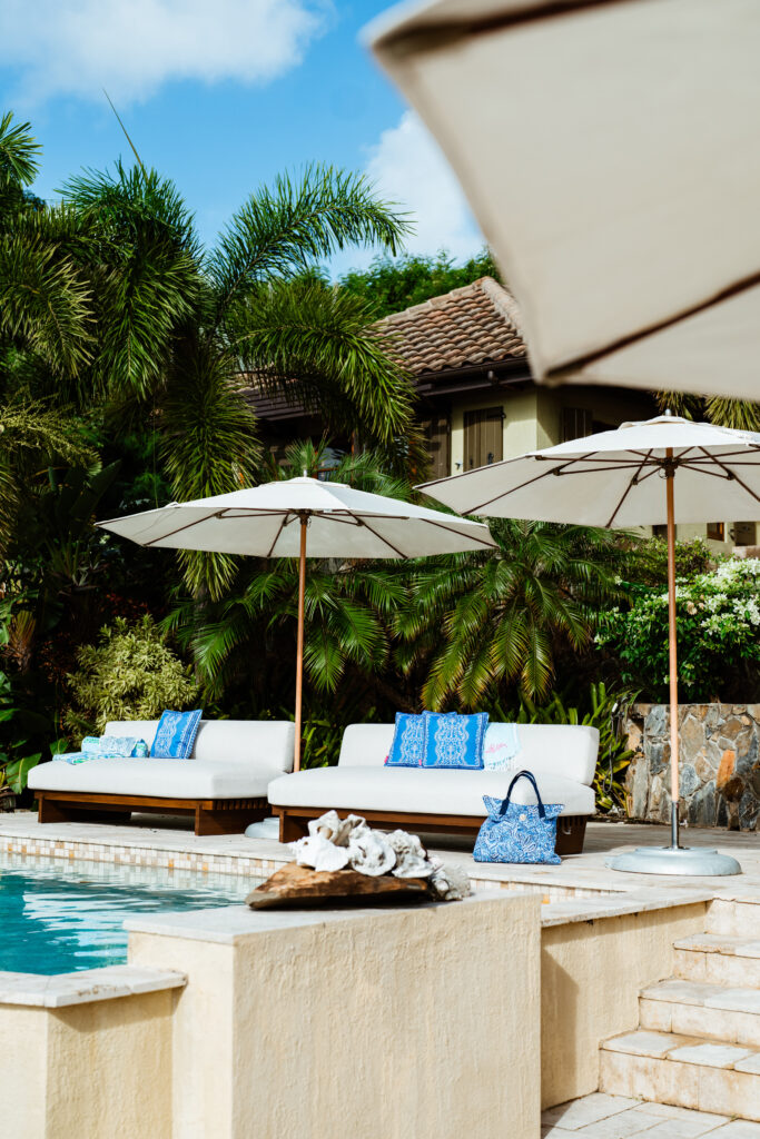 Lovango Resort